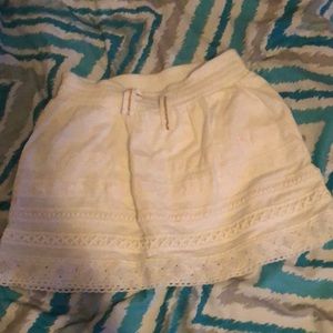 Girls -skirt— never worn